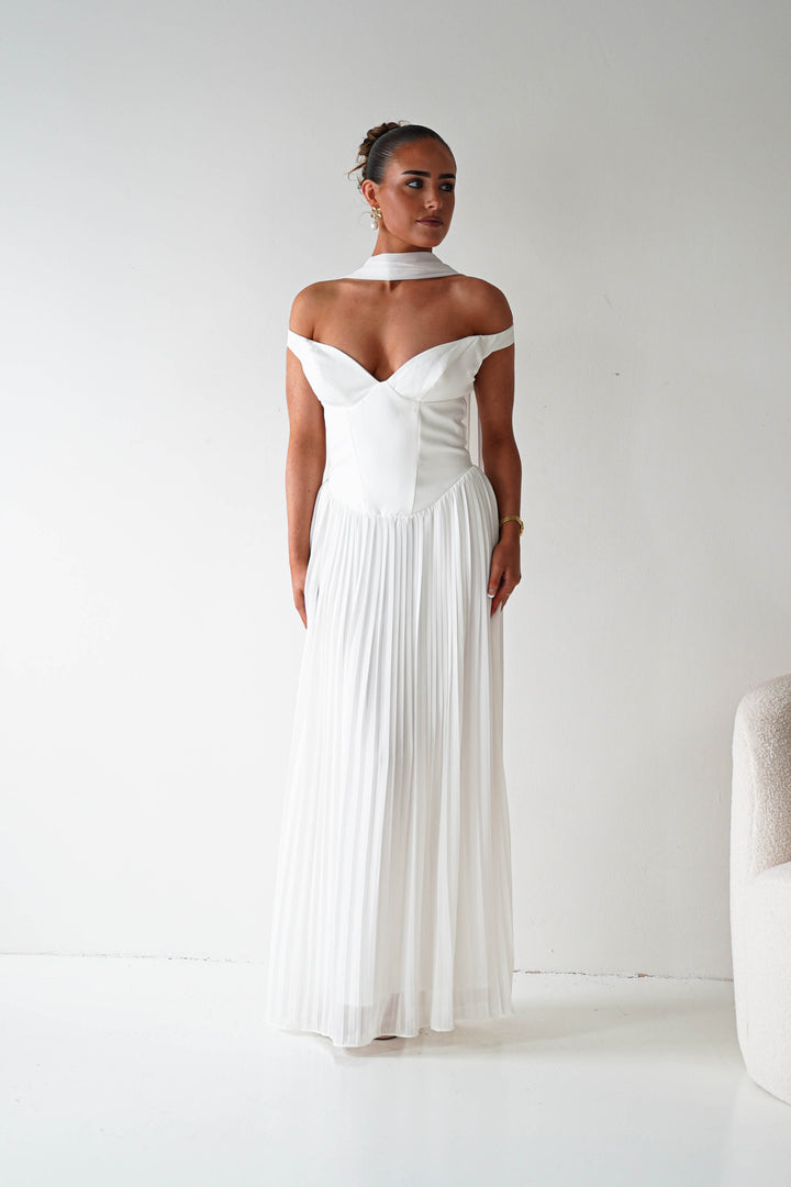 Kelsea Off The Shoulder Pleated Maxi Dress | White