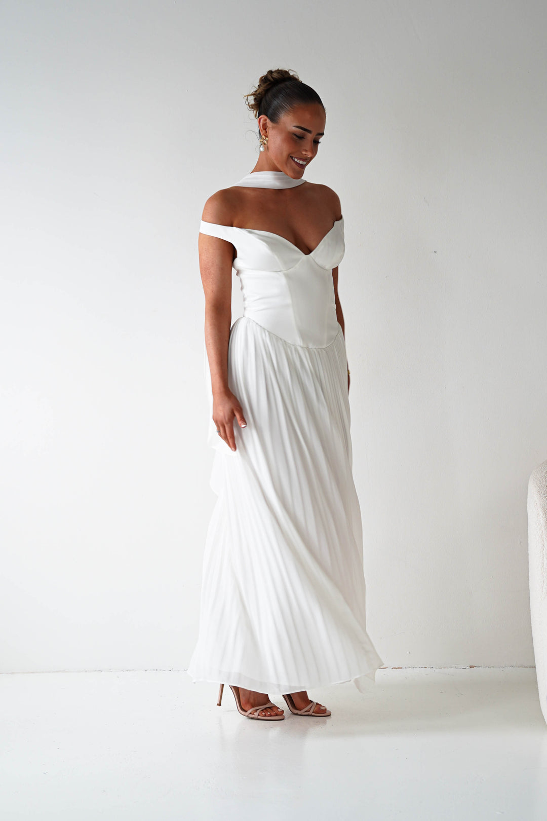 Kelsea Off The Shoulder Pleated Maxi Dress | White