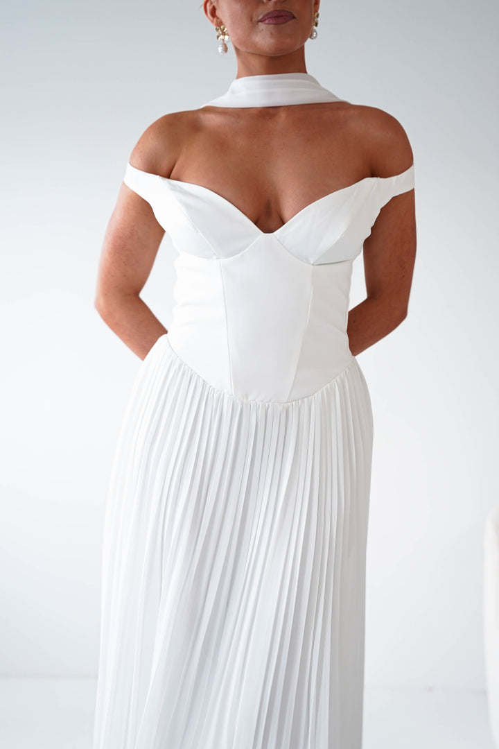 Kelsea Off The Shoulder Pleated Maxi Dress | White