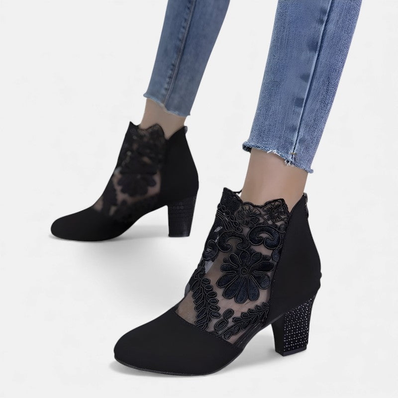 Norene™ | Elegant and Breathable Orthopaedic Heels