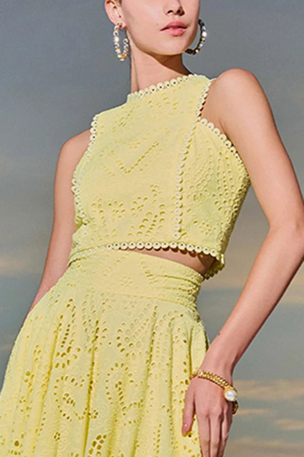 Larissa™ Set: Embroidered Top and High-Waisted Maxi Skirt