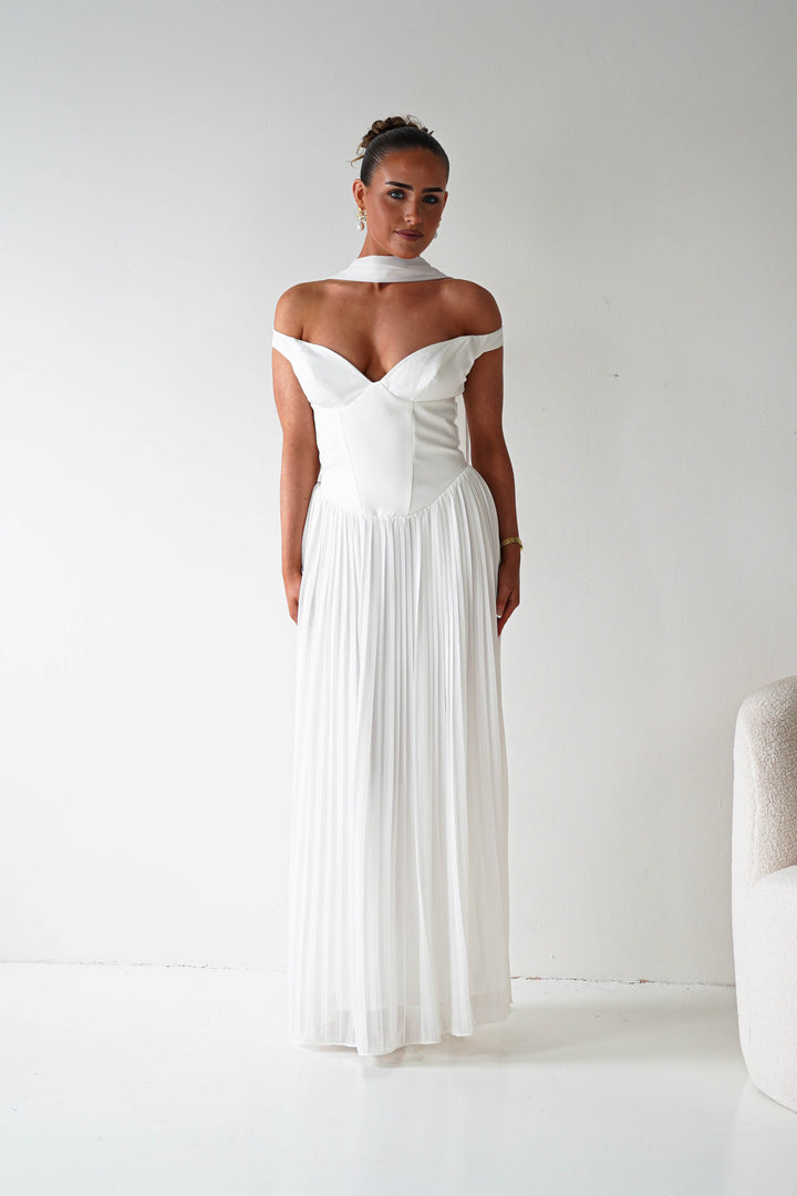 Kelsea Off The Shoulder Pleated Maxi Dress | White