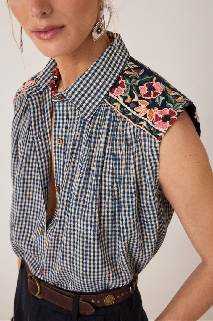 Ale Sleeveless Shirt