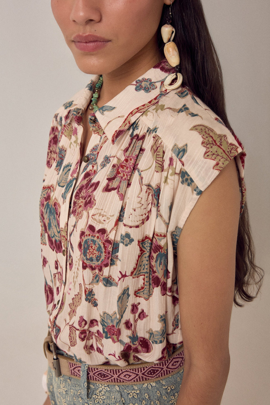 Bianca Sleeveless Shirt