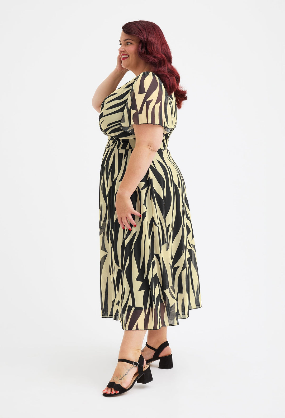 Victoria Angel Sleeve Mesh Midi Curve+ Dress