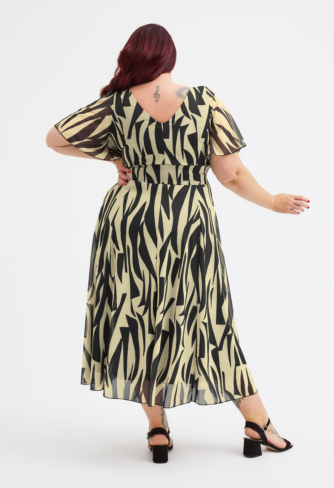 Victoria Angel Sleeve Mesh Midi Curve+ Dress