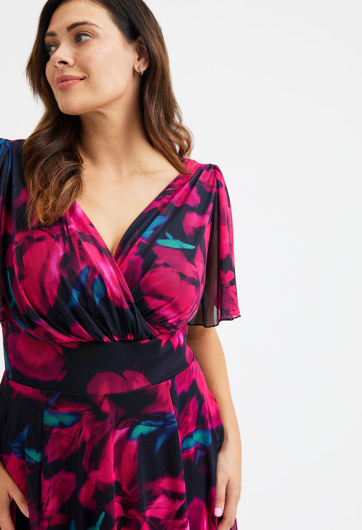 Victoria Angel Sleeve Mesh Midi Curve+ Dress