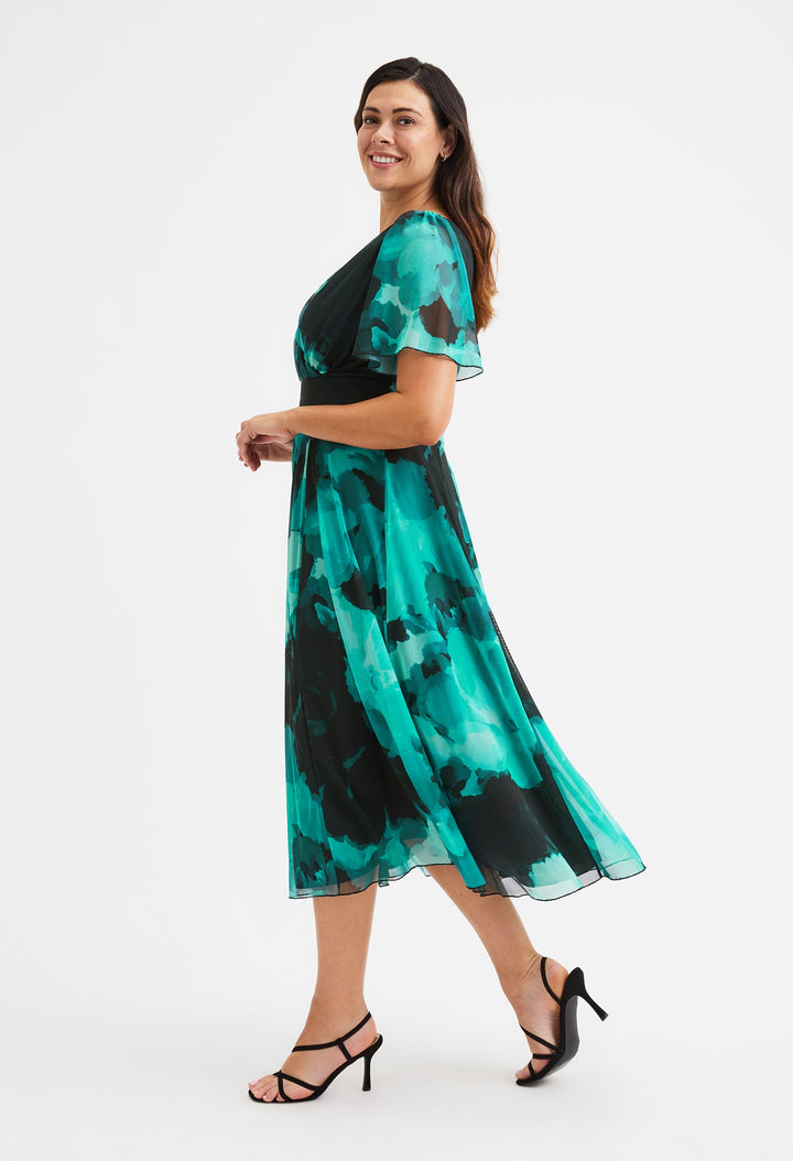 Victoria Angel Sleeve Mesh Midi Curve+ Dress