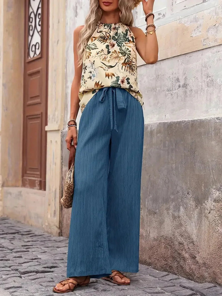 Chic Sleeveless Ensemble Antonette™