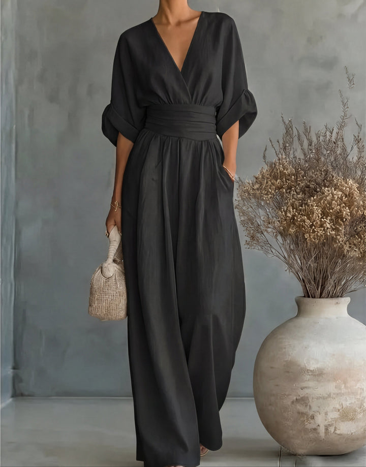 Daniela - Elegant jumpsuit with V-neck and wide leg